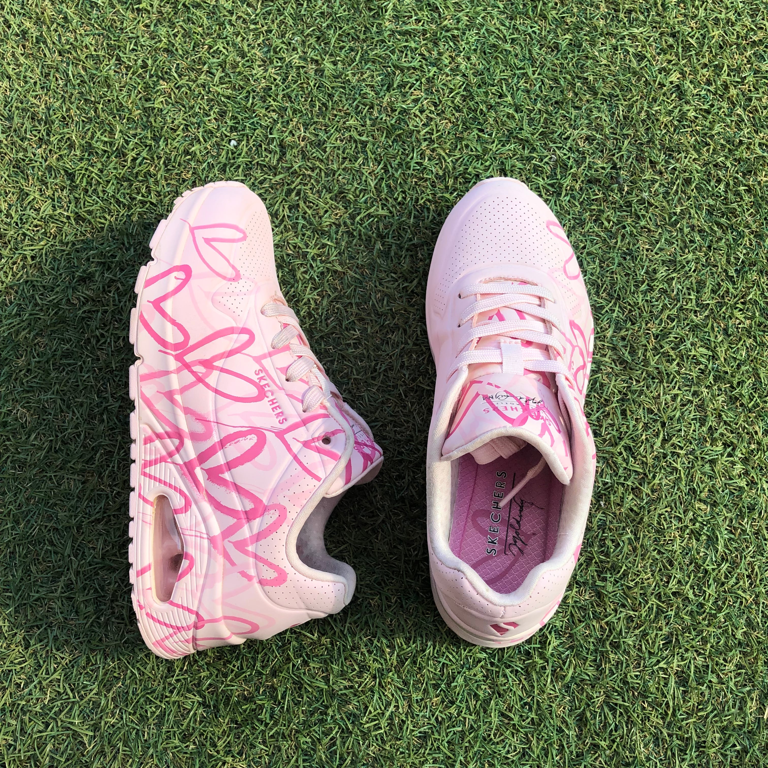 SKECHERS UNO-SPREAD THE LOVE スケッチャーズ ウノスプレッドザラブ