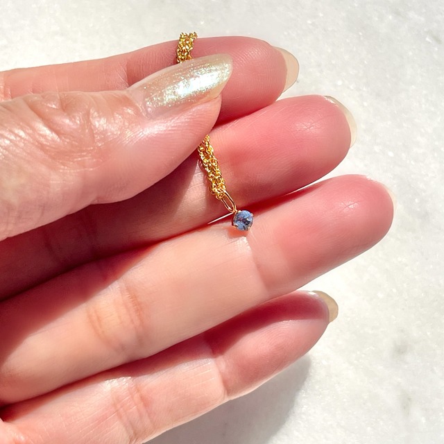 【超美石】サファイア　　18金　ペンダントトップ　1017