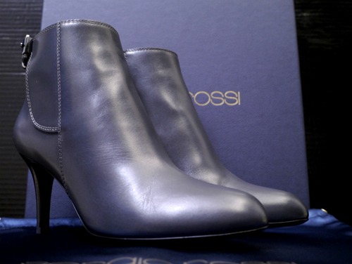 2014美品◆SergioRossi セルジオロッシ VARENNE アンクルベルトデザイン ショート ブーツ ブーティ 37.5 灰◆ 足元のニュアンスに大活躍♪