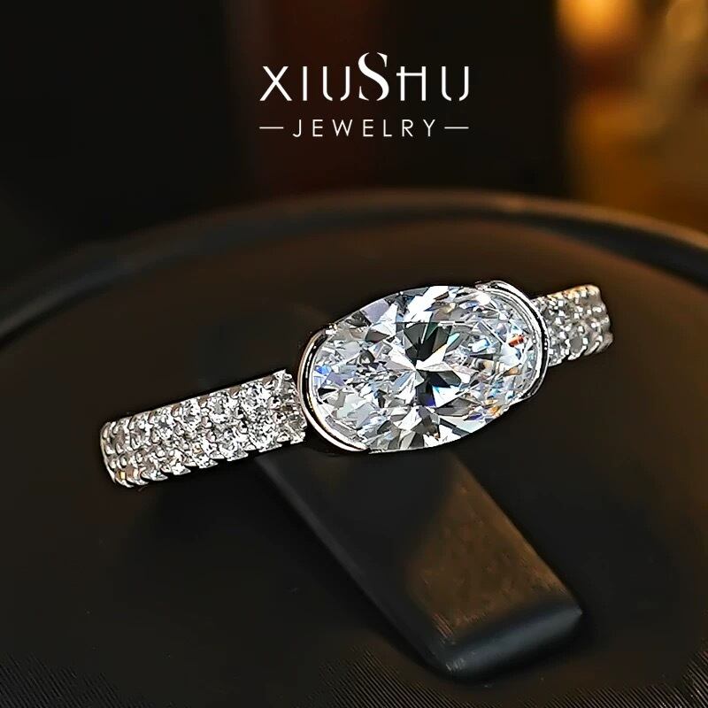 オーバル 高炭素ダイヤモンド キラキラ ゴージャス 白 ホワイト ベゼル