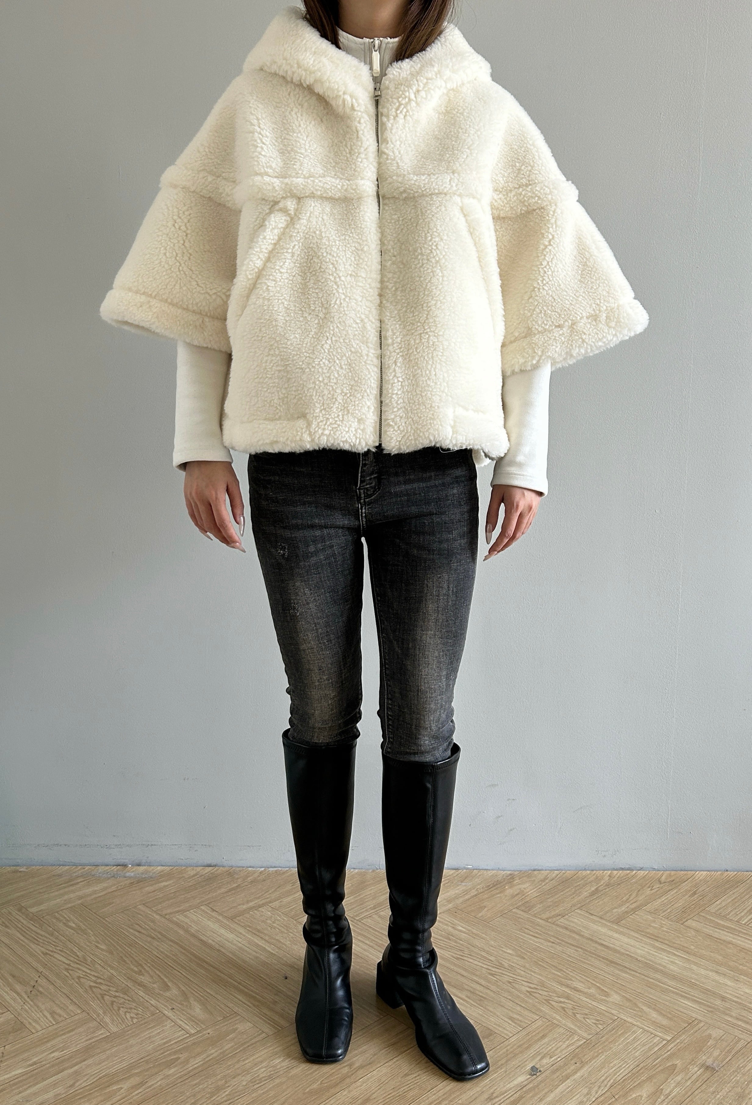 ベアフード付きポンチョ