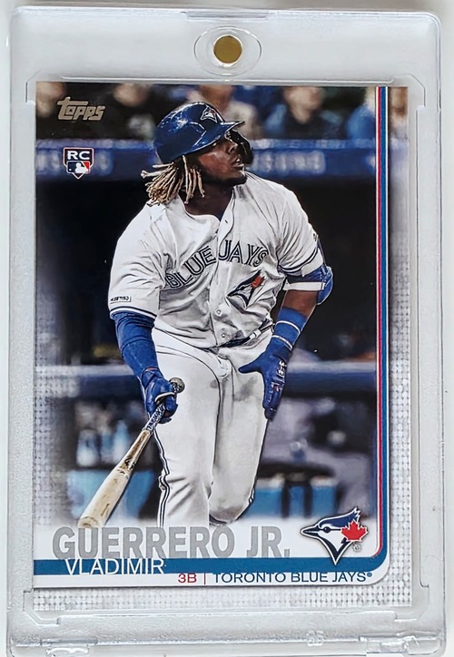 Vladimir Guerrero Jr. Rookie Card #700 White Shirt