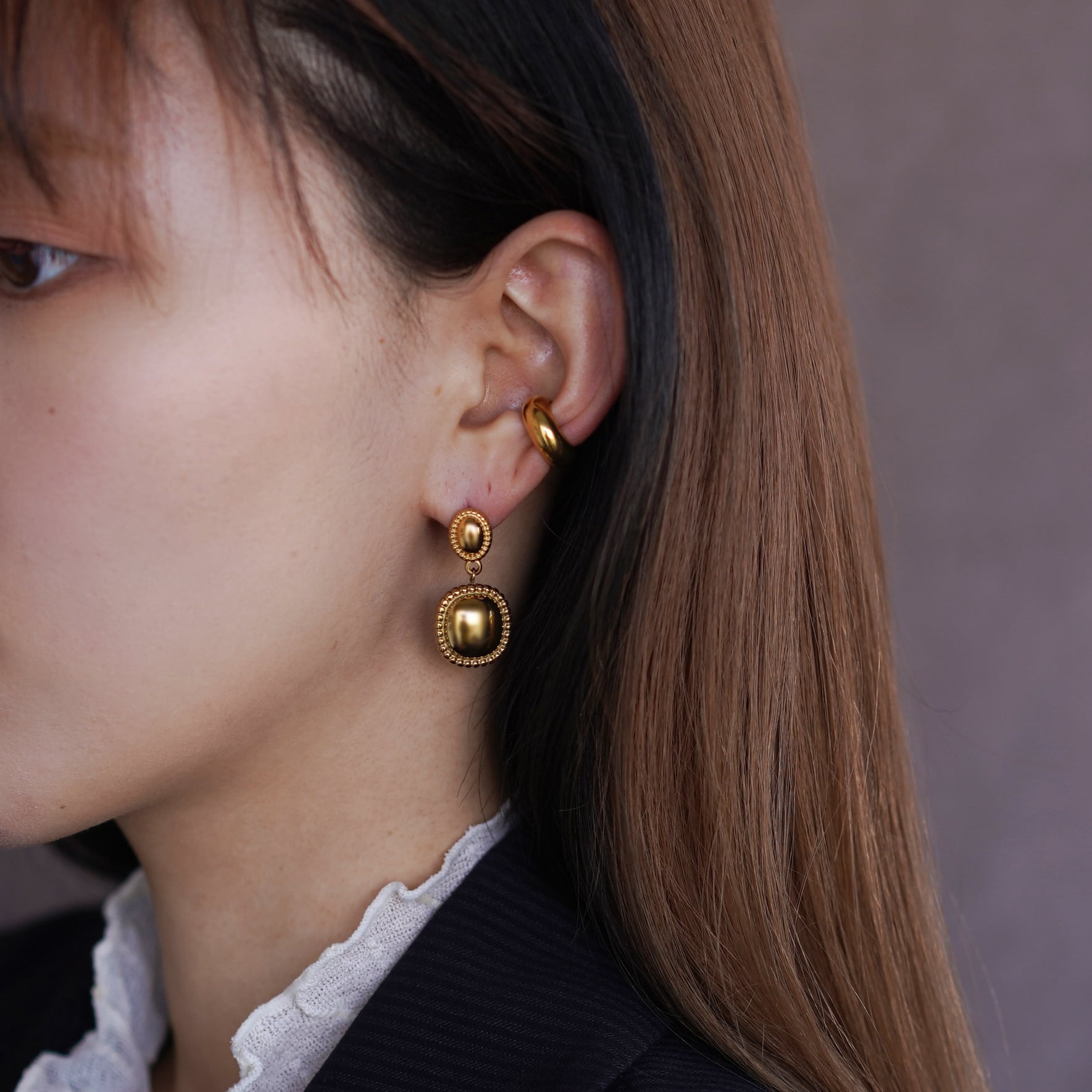 上品なオーバル＆スクエアピアス | jojono