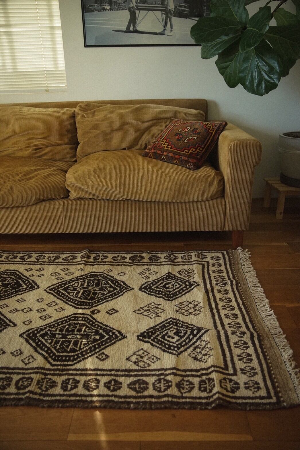 805 -Vintage Taimani rug