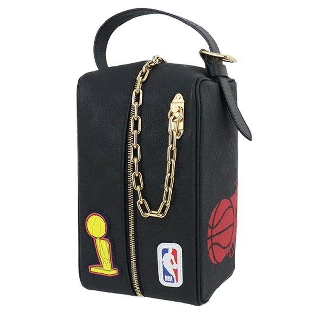 Used ルイヴィトン セカンドバッグ クローク ドップキット NBA コラボ