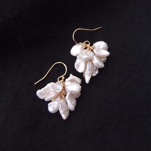 Petit Petal Pearl Earrings【K14gf】花びらパールのふさふさピアス/medium