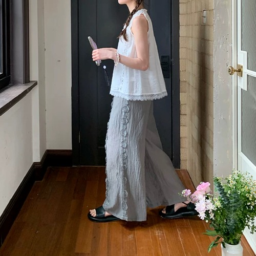ラインフラワーレースワイドパンツ ・12005