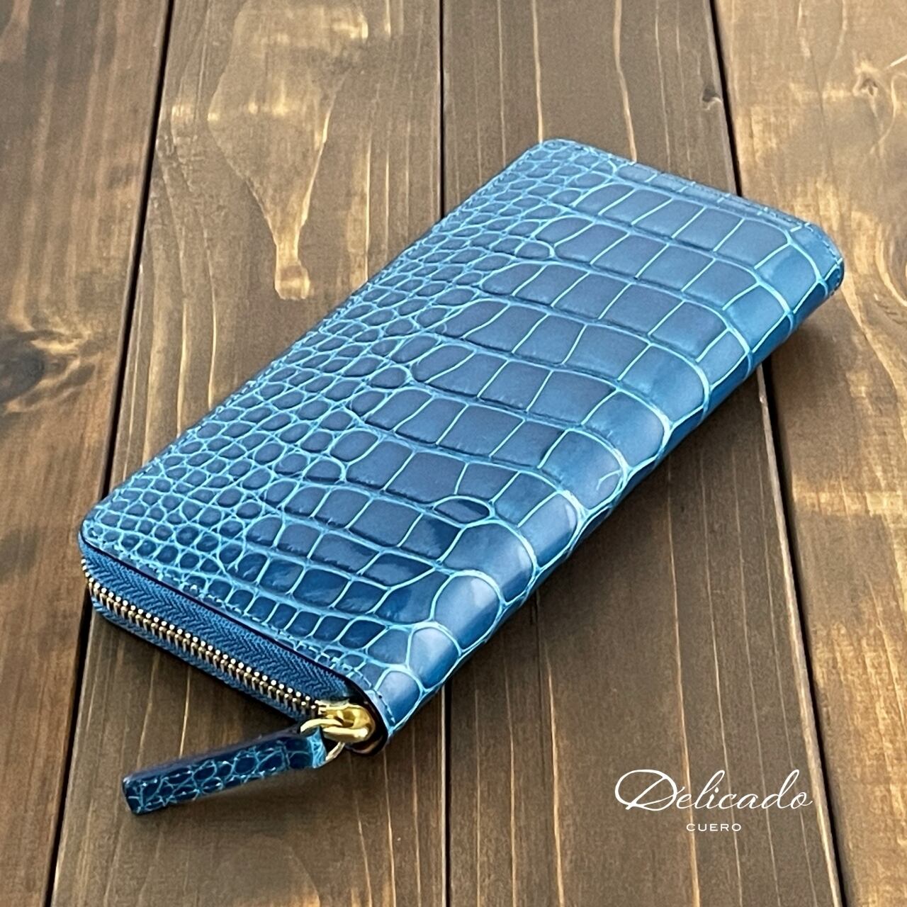 クロコダイル 長財布 ピーコックブルー | CUERO DELICADO（クエロ