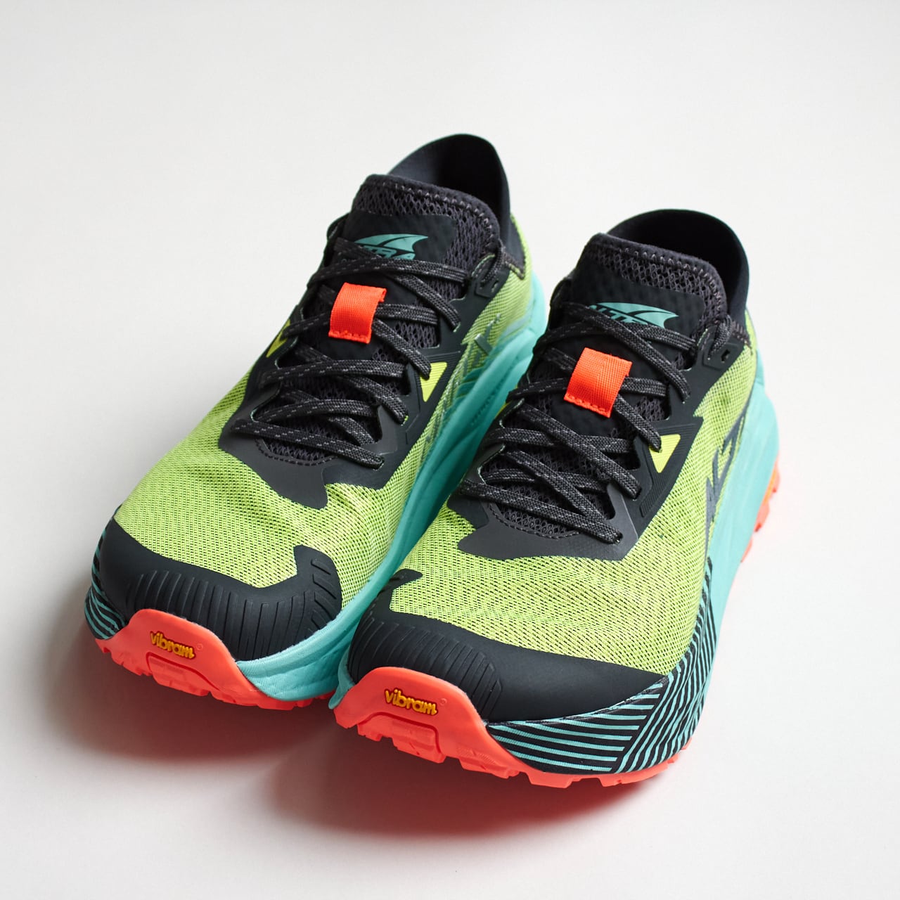 ALTRA（アルトラ）M OLYMPUS 275 (オリンパス275) -BLACK/YELLOW