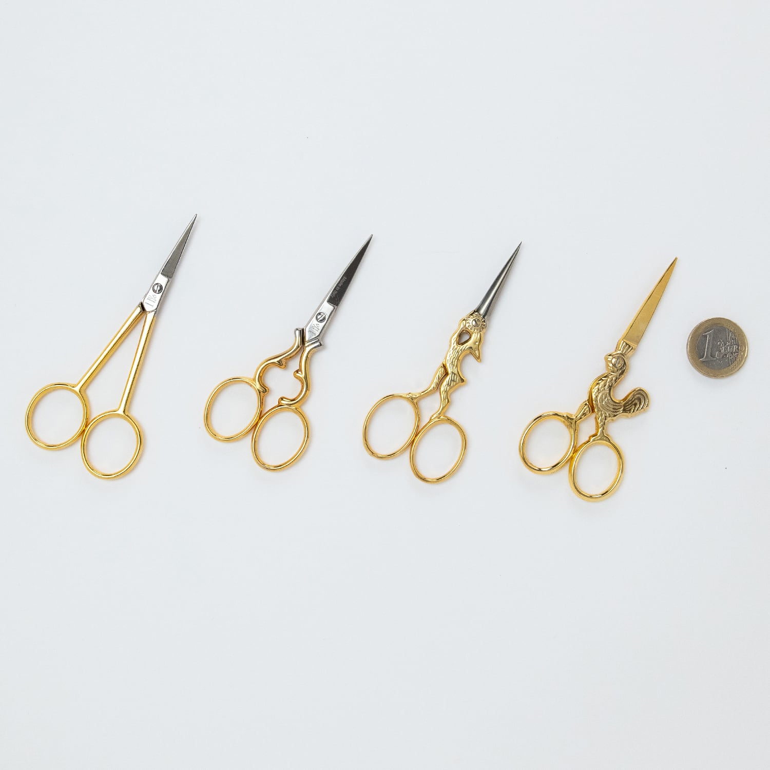 イタリア製】刺繍はさみ ストレート | Net store アンナとラパン