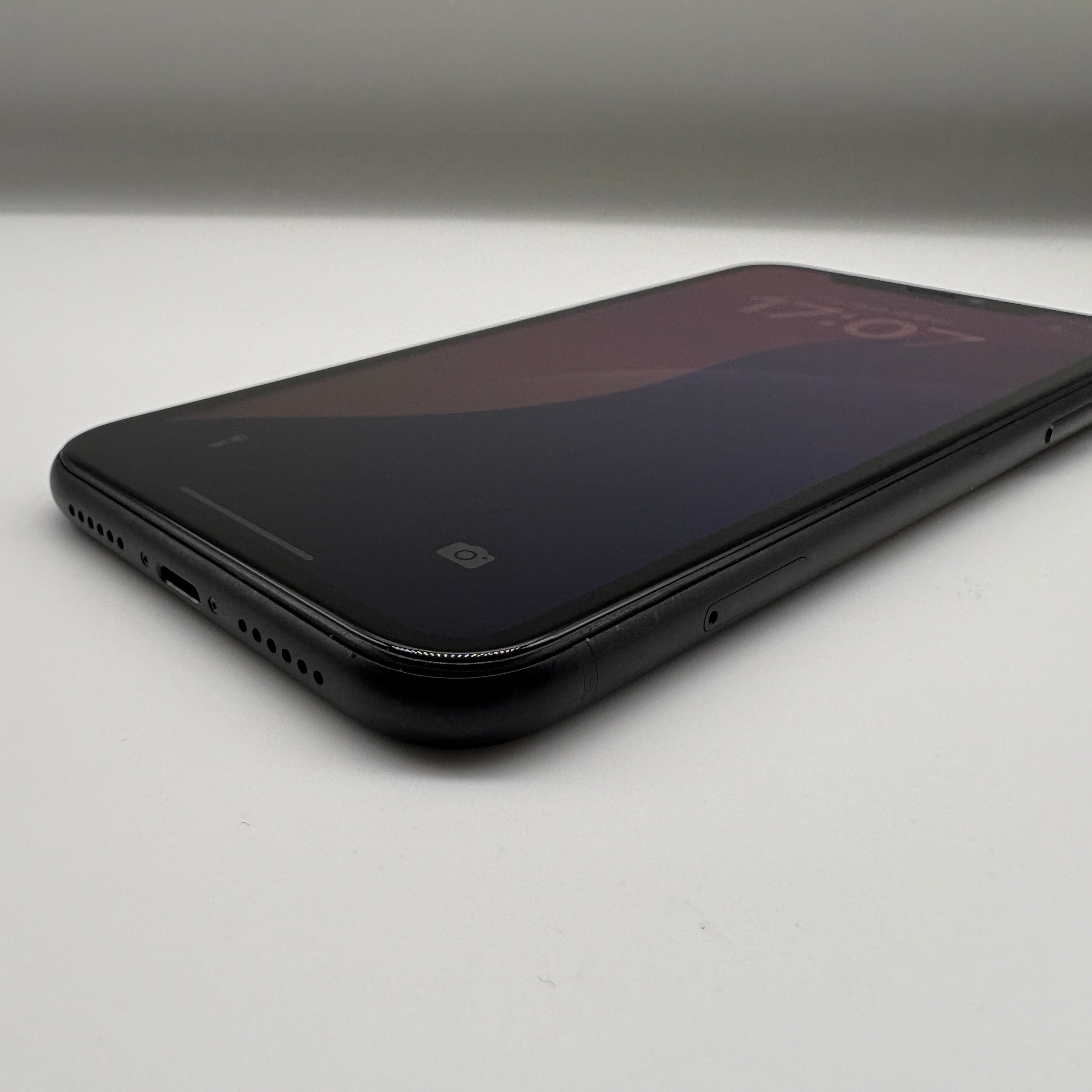 iPhoneXR 128GB ブラック アイフォン本体 SIMフリー SIMロック解除済み