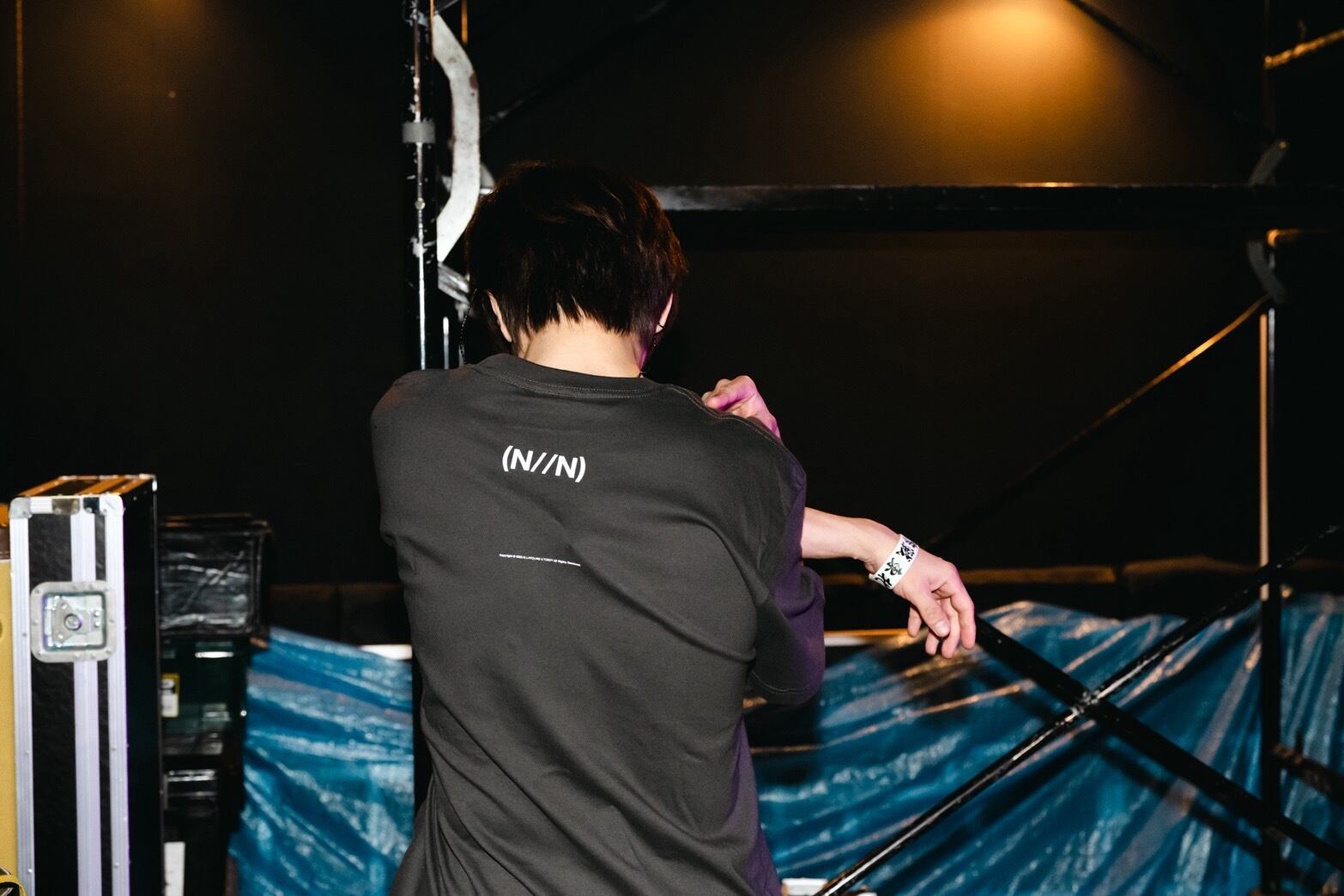 戸高賢史コラボ】S/S Tee (SUMI) | ALLAROUND