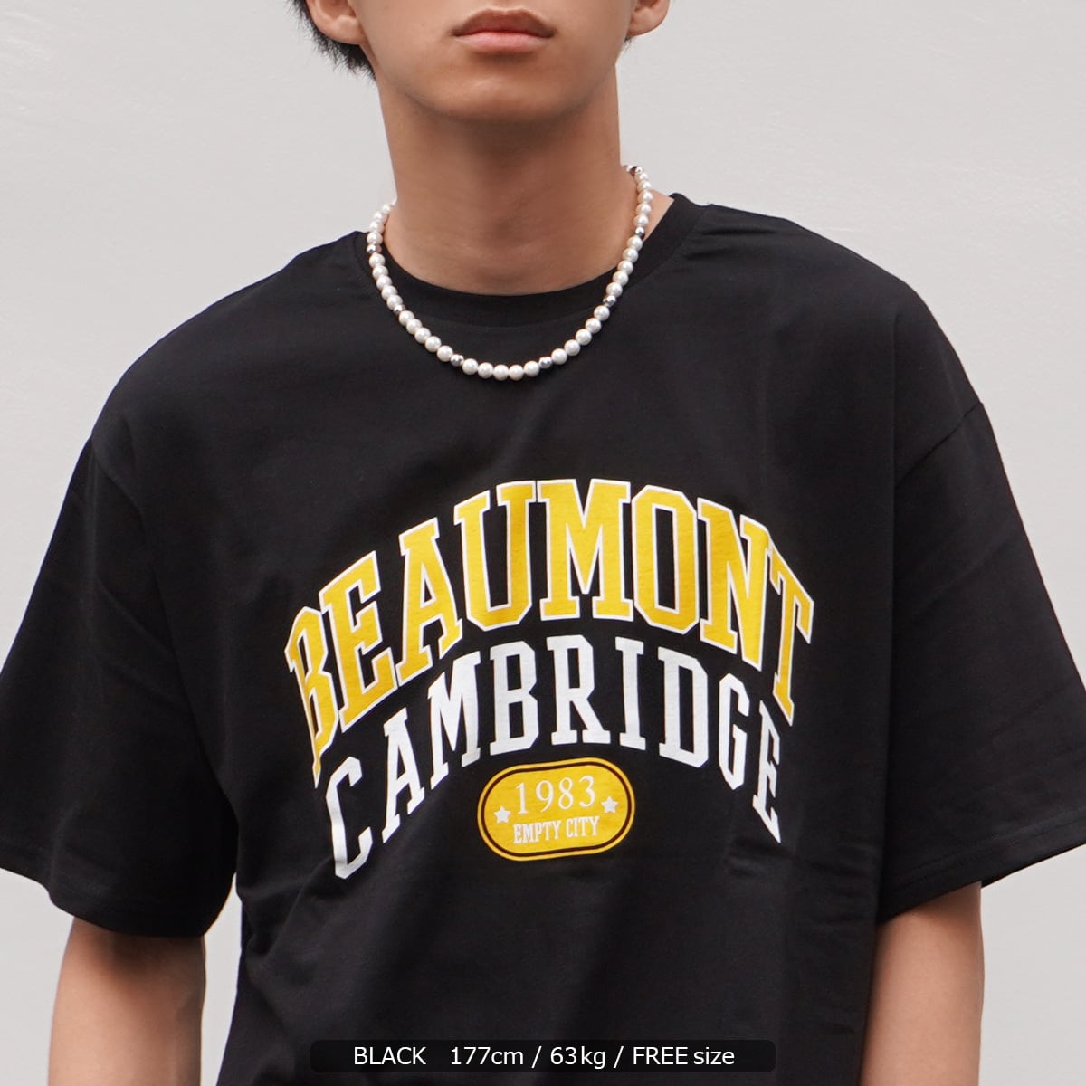 【アメリカ❗️】90s カレッジ スポーツロゴ半袖Tシャツ　黒Lビッグサイズ