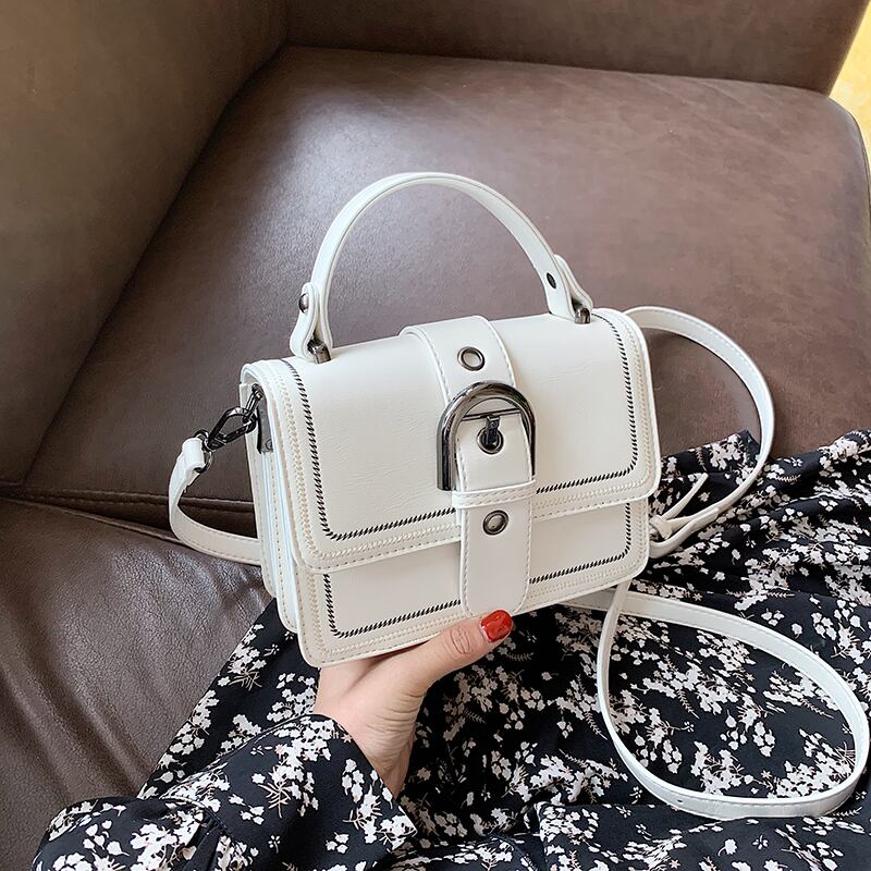 ネットレッドレディーススモールバッグ2020新しいトレンディなワイルドショルダーメッセンジャーバッグ夏のファッションポータブルスモールスクエアバッグ Tiancai_Wing_Bag7323973