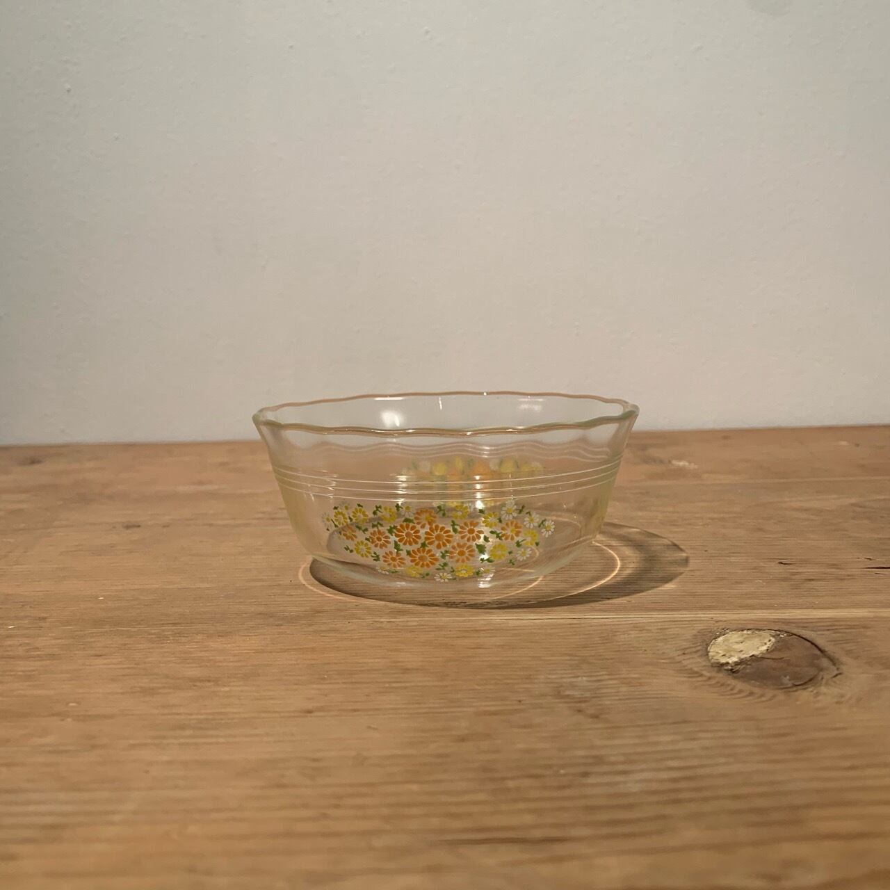 レトロ 花柄がカワイイ パイレックス PYREX 岩城硝子 カスタードカップ