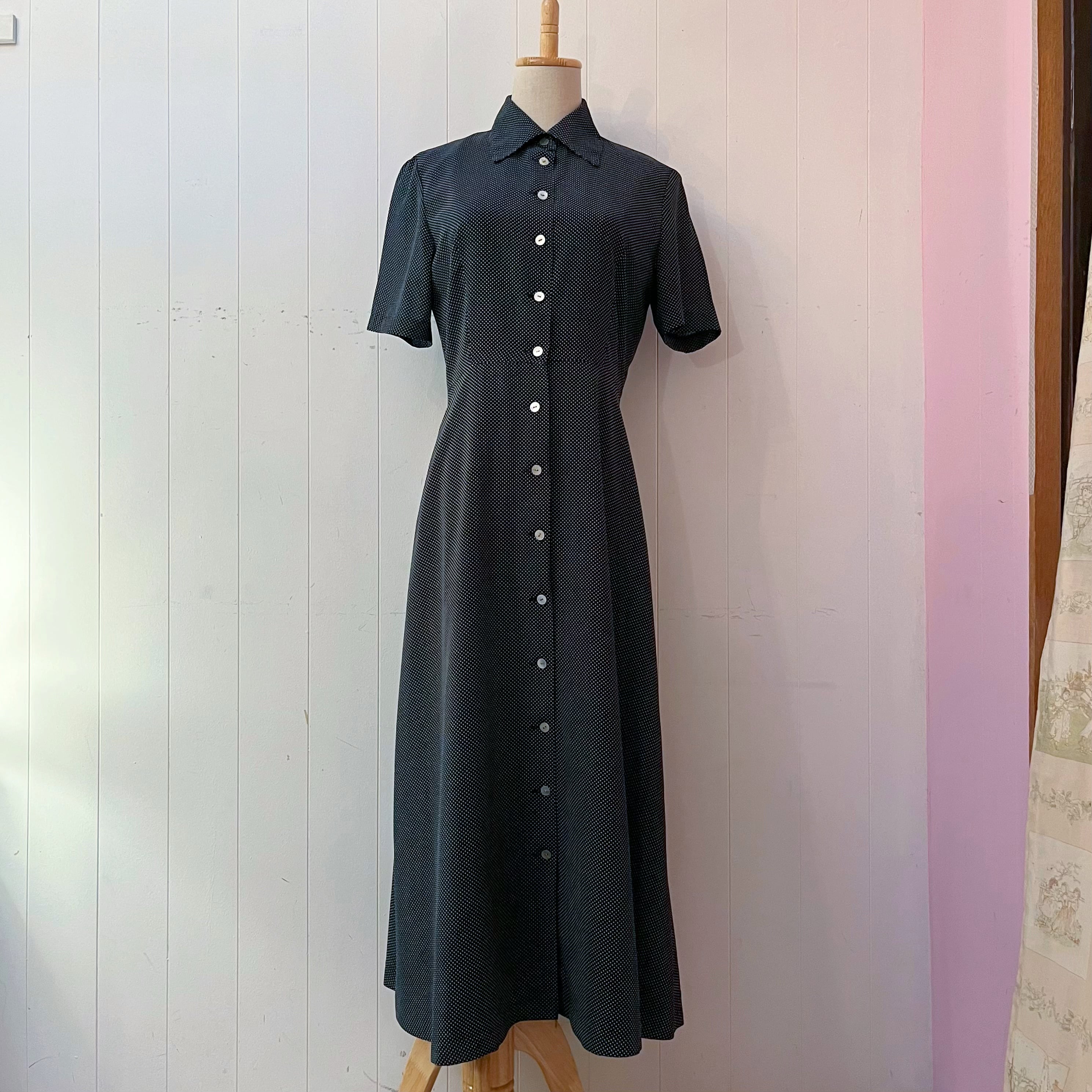 pin dot front button one-piece