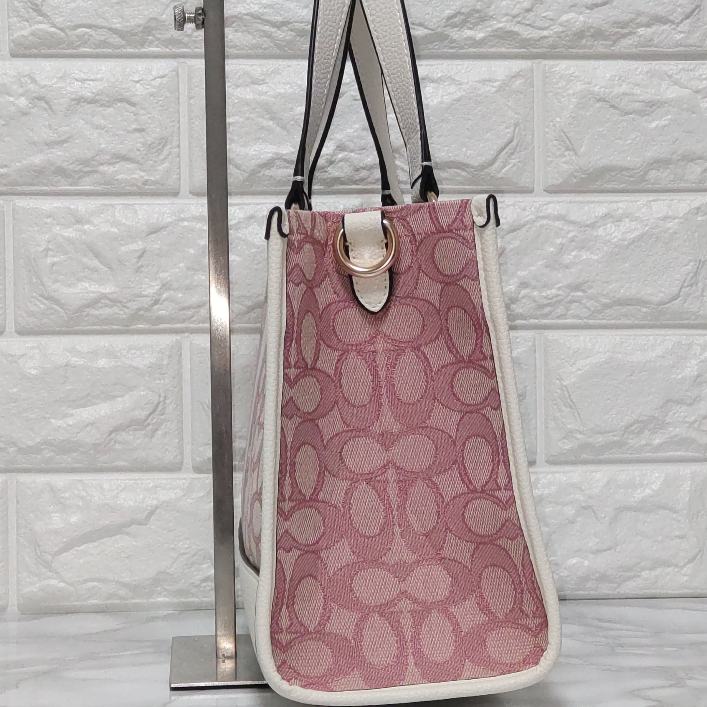 COACH コーチ ショルダーバッグ デンプシー 22ピンク ハンドバッグ 
