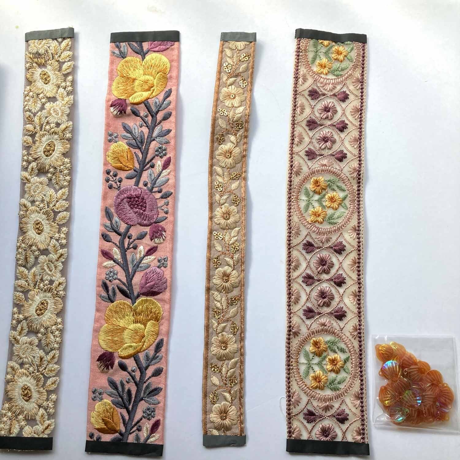 再入荷〉インド刺繍リボンのハギレセット（柄アソート） | Dua