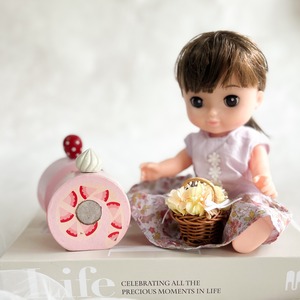 Doll lemon orange flower bascket