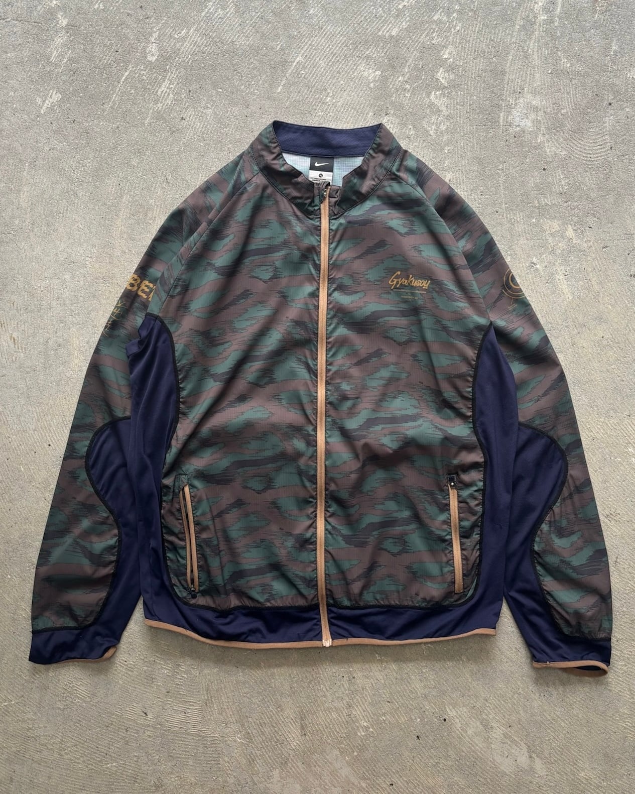 2015s “GYAKUSOU” NIKE×UNDERCOVER” camo pattern nylon jacket