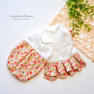 Strawberry flowers バルーン