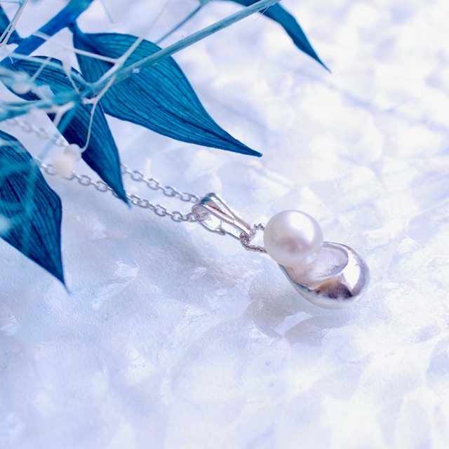 pearl dropネックレス