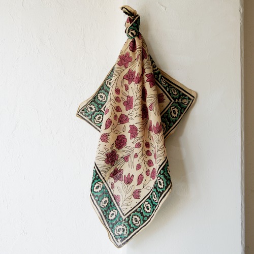 インドの草木染ブロックプリントバンダナ【44】