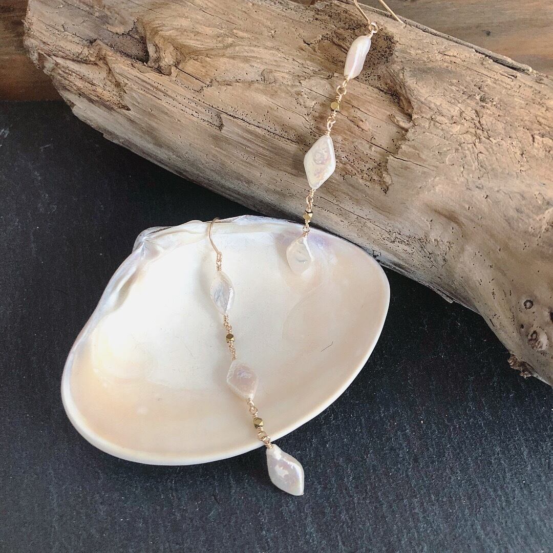 淡水パール×ヘマタイトのロングピアス