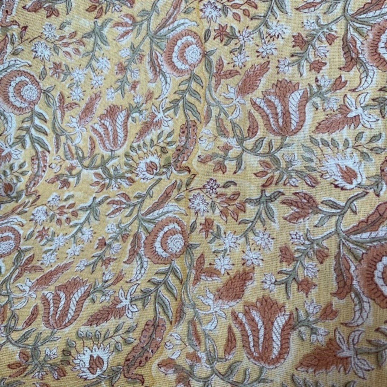 MULTI CLOTH  Carino Block Print　マルチクロス カリーノブロックプリント　　ボタニカル　　マルチカバー　　テーブルクロス　　ソファーカバー　ベッドカバー　サフランイエロー　cloth　Yellow