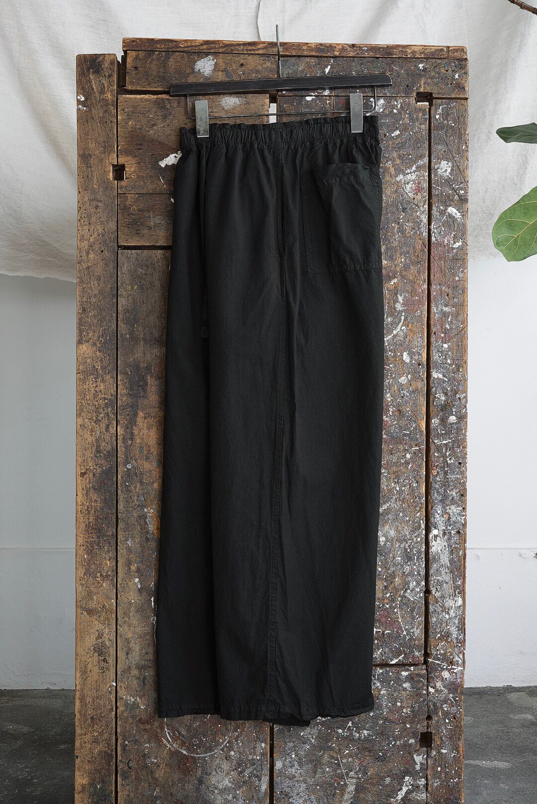 CHEZ VIDALENC - PANTS COULISSE DROIT L102 / KHAKI ON BLACK | Brownie