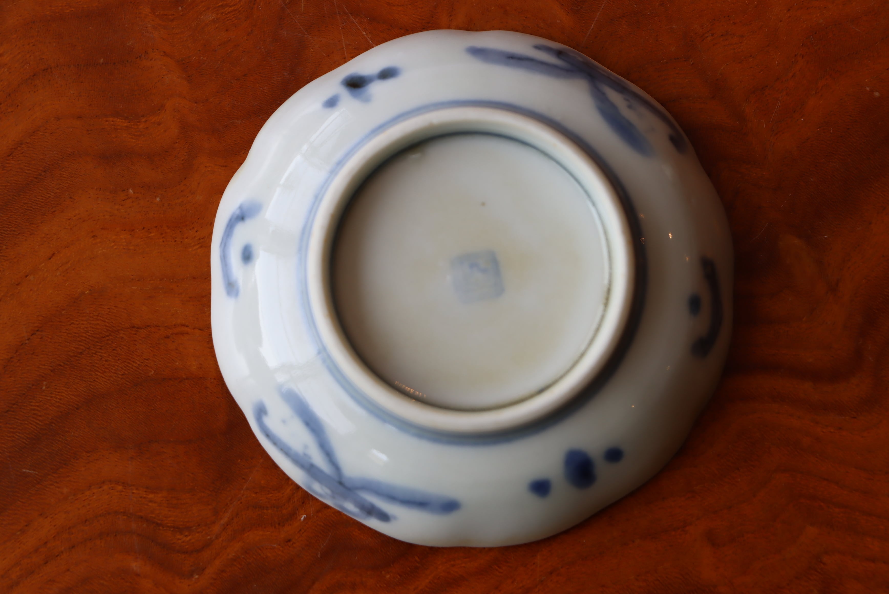 豆皿 伊万里焼 色絵 桃手 通りもの | (有)新原美術