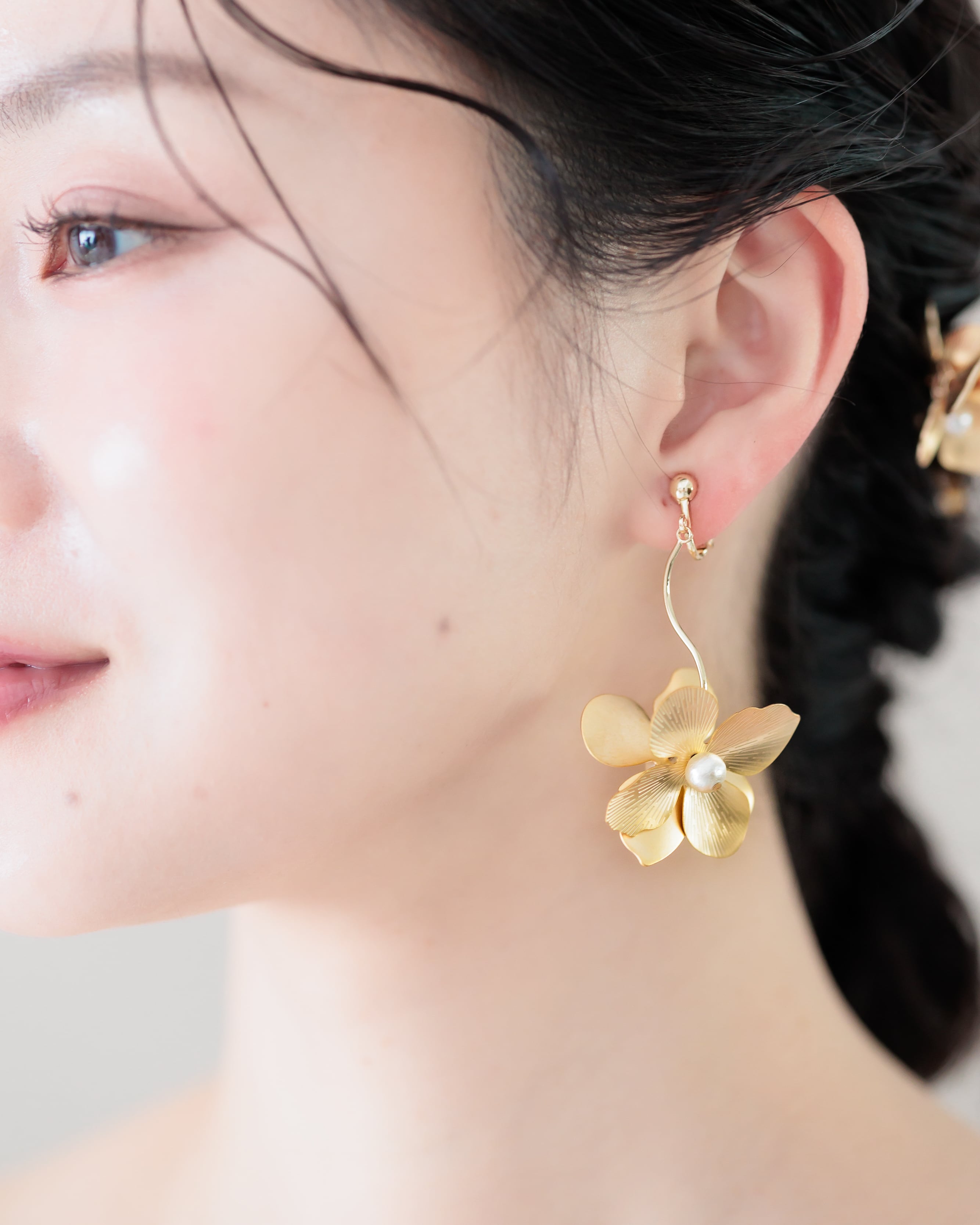 ブライダルイヤリング/ピアス【AE2505-17】 | ブライダルアクセサリー
