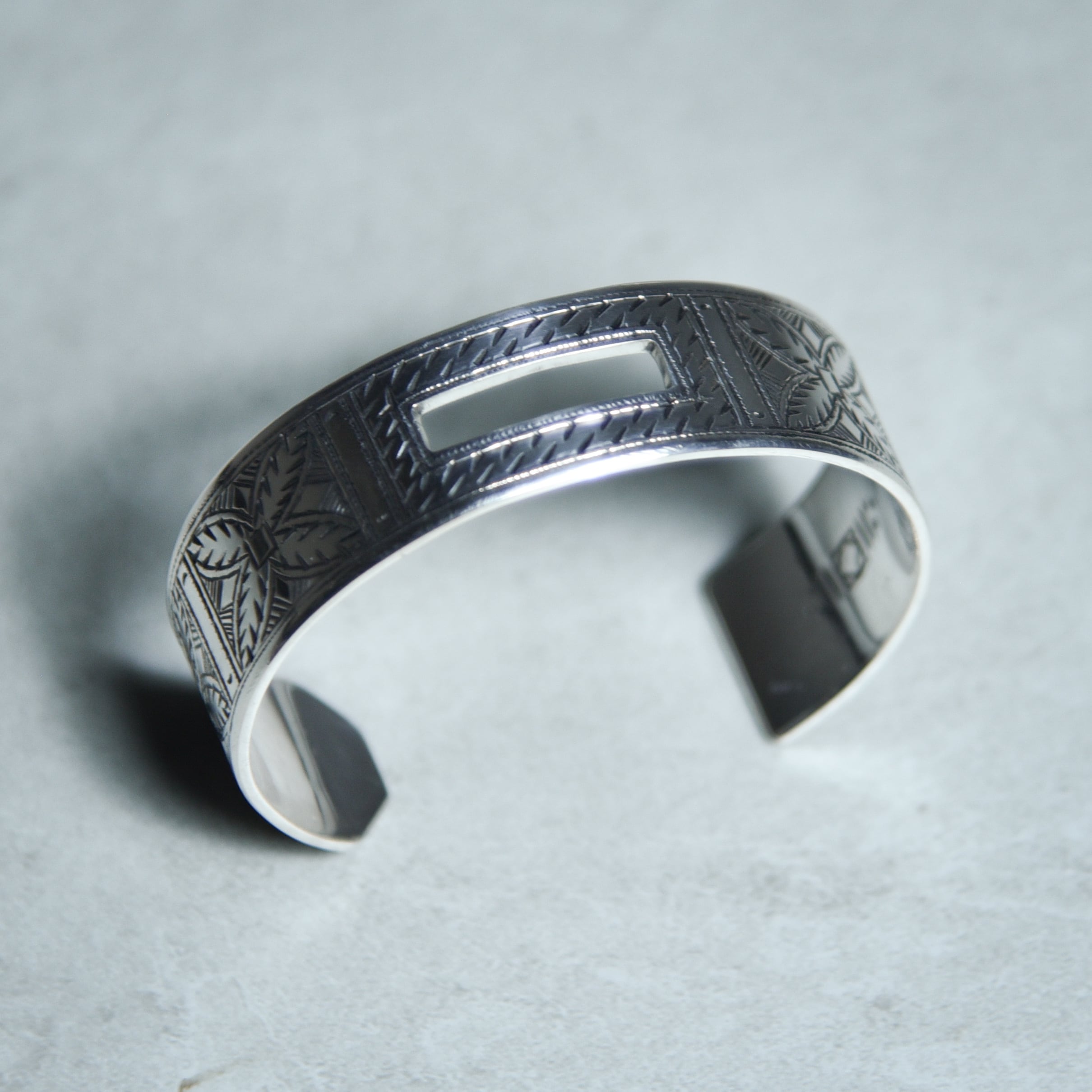 TOUAREG Silver Bangleトゥアレグ シルバー バングル 112 | mark