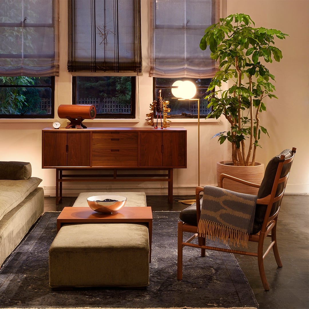 OW149 コロニアル ラウンジチェア ウォールナット オイル THOR［カール