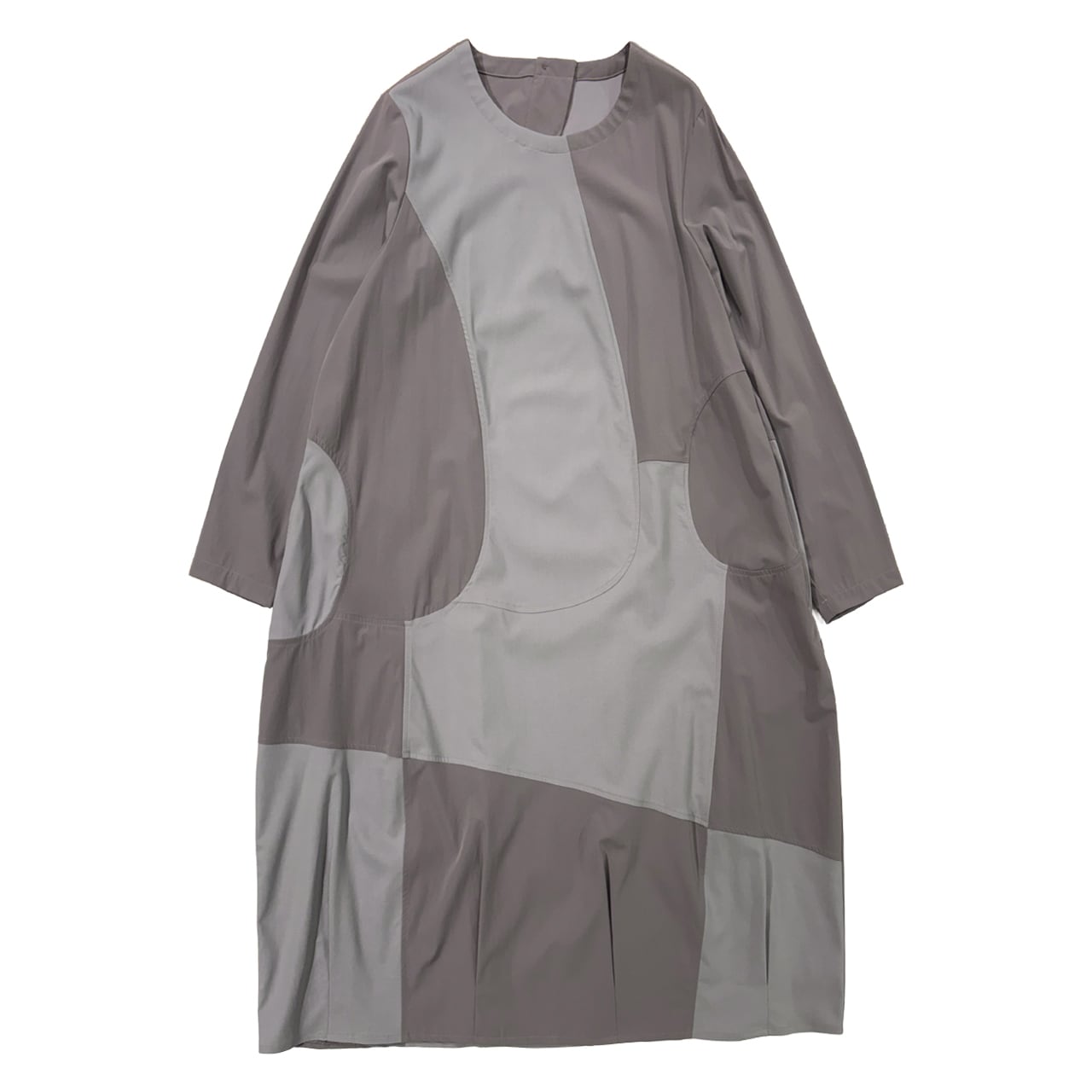 【最新作】ソフトタフタ×ストレッチギャバコクーンワンピース【261-7104】