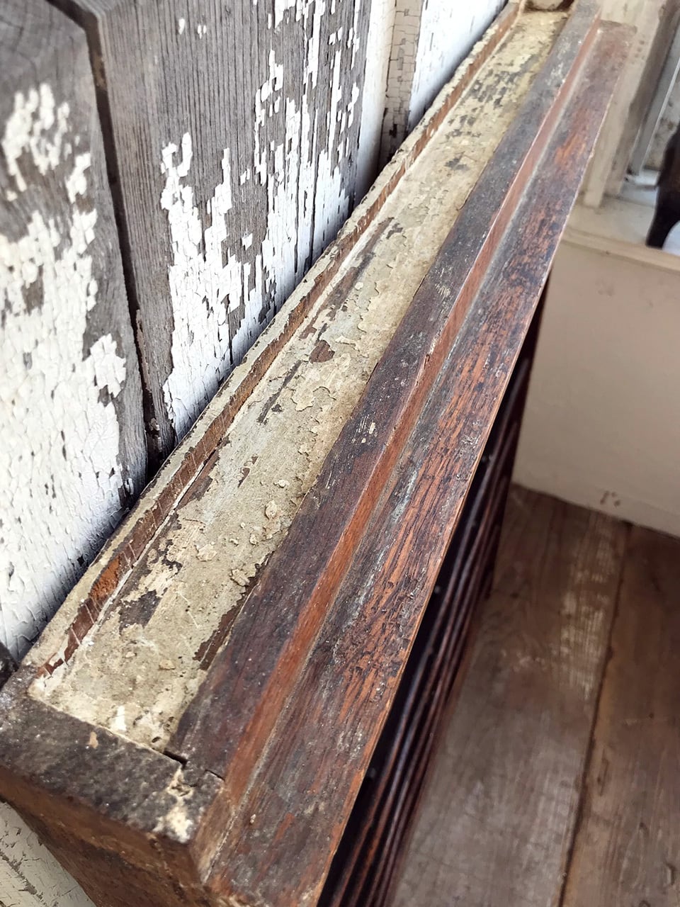 木製 レターラック 壁付けシェルフ 4列7段 | Brocante de La Cocotte