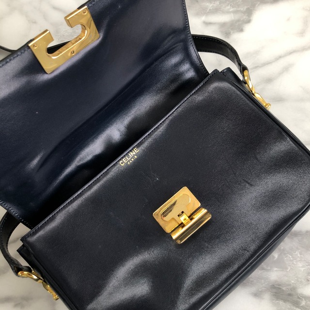 CELINE セリーヌ　トリオンフ　ロック　レザー　クロスボディ　ショルダーバッグ　ネイビー　vintage　ヴィンテージ　オールドセリーヌ　e85ys5