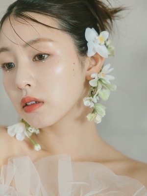 【6/29〜発送予約分】flower ear cuff