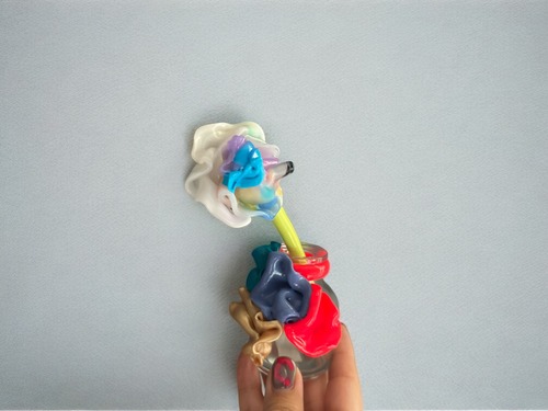 remonnoiremon  flowervase&plastics flower