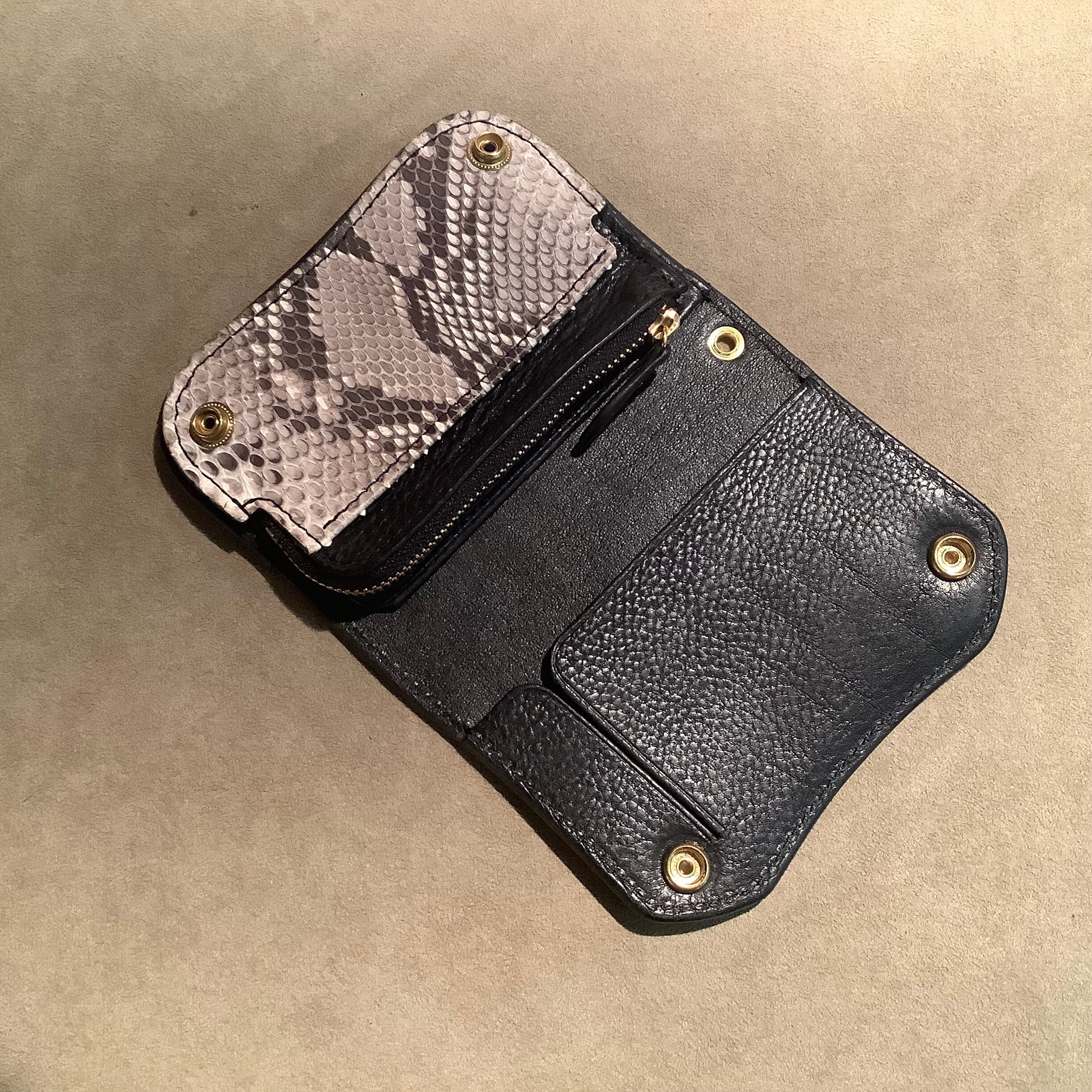 Groover Leather グルーバーレザー short trackerwallet custom Python