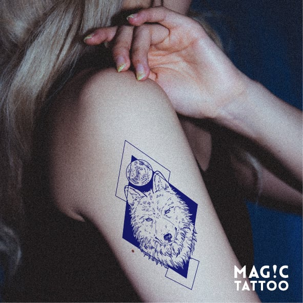 No.200_Moon and wolf/2週間肌を染める MAG!C TATTOO,マジックタトゥー