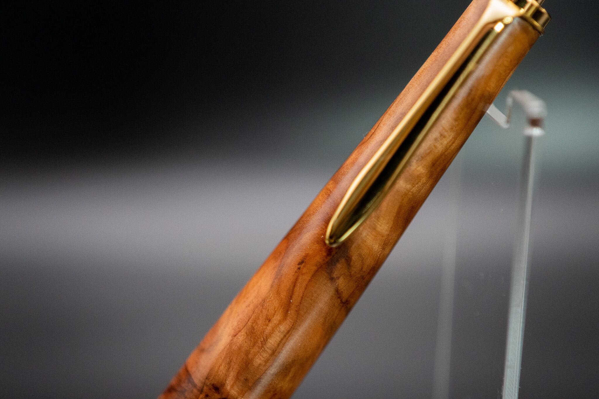 ※【日本が誇る銘木】杉 油杢 gold MP