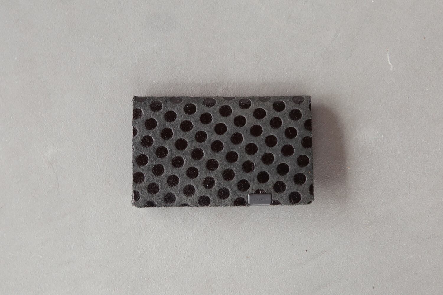 所作:カードケース / ブラックドット SYCR-008