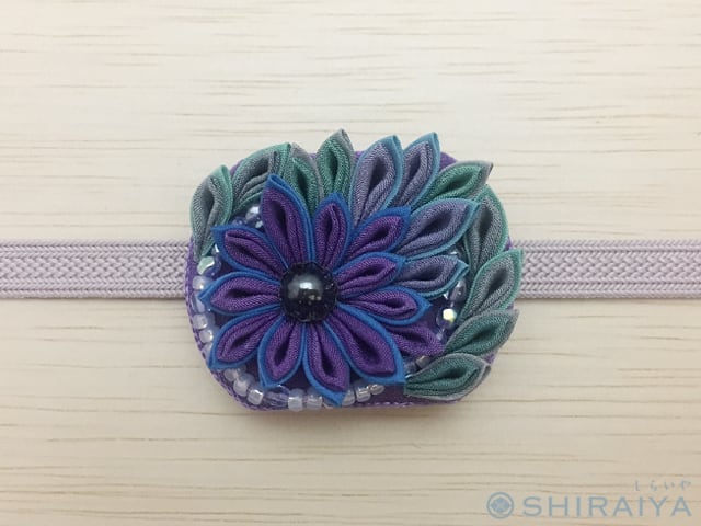 つまみ細工帯留め紫白金