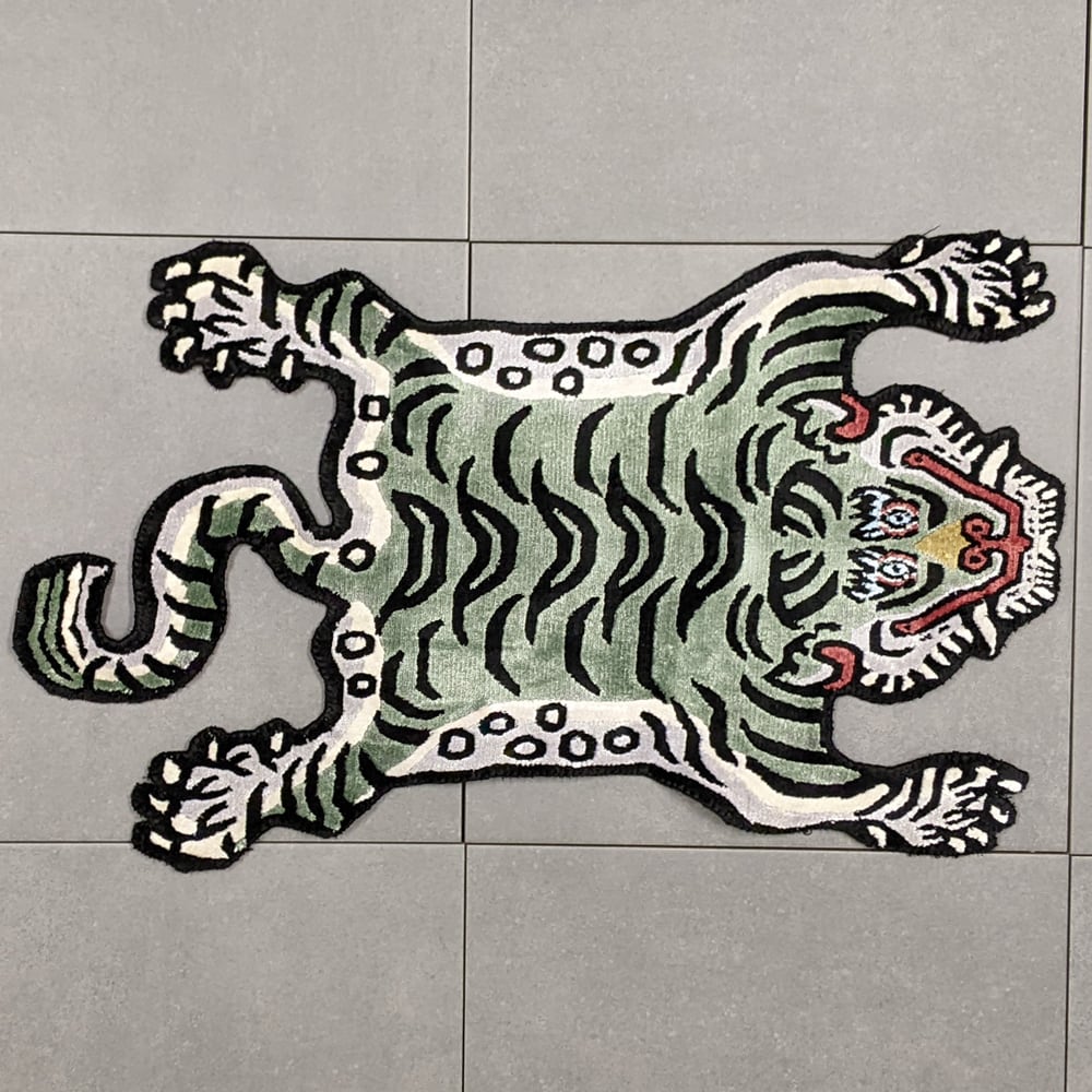 【本物・特大・シルク】チベタンタイガーラグ Tibetan Tiger Rug (XSサイズ シルク フォレストグリーン 054