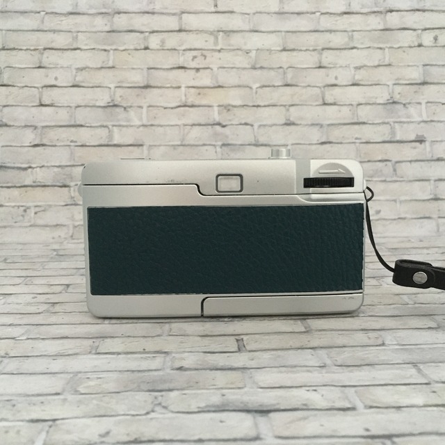 Compact 35mm フィルムカメラ <グリーン>