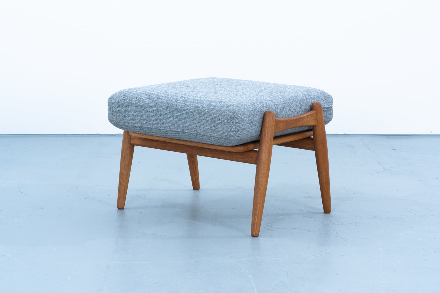 Hans J Wegner | GE240S Ottoman | kaikki gallery | 北欧ヴィンテージ