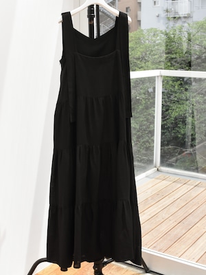 back tiered onepiece（black）