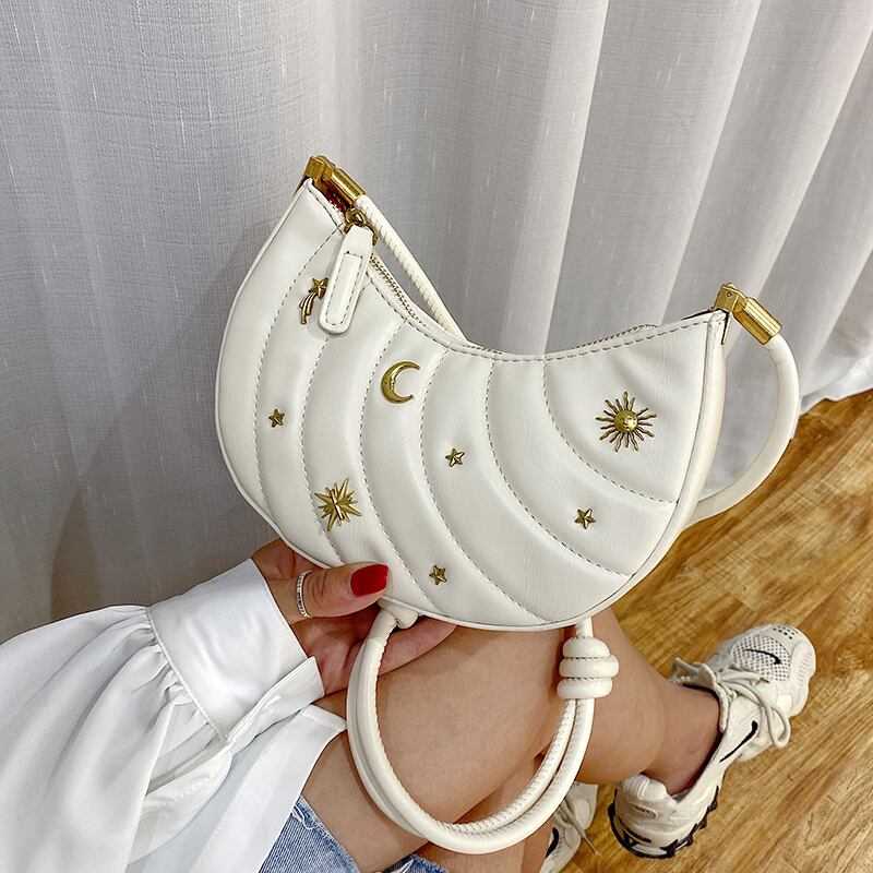 夏のレディーススモールバッグ2020新しい流行のファッションワイルドインワンショルダーフレンチアンダーアームバッグネットレッドメッセンジャーバッグ 手作りハンドバック11697870288