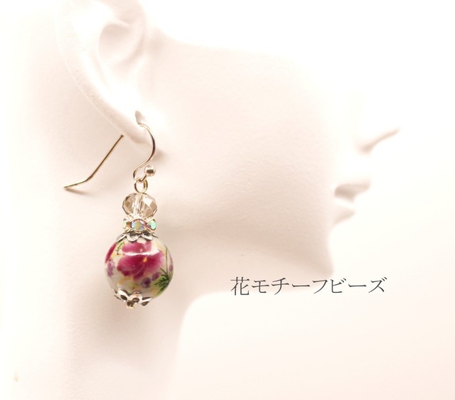Saori accessory　花モチーフ陶器ビーズ ピアス（SP001）